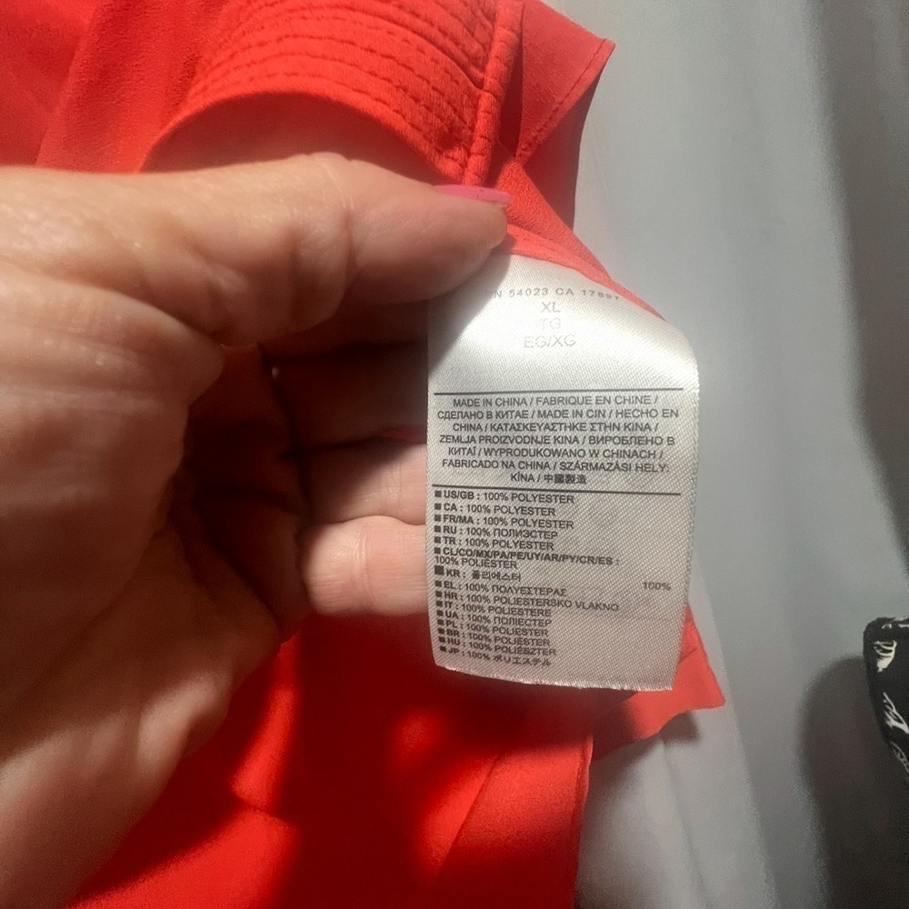 Banana Republic Vibrant Red Blouse XL - Picture 5 of 7